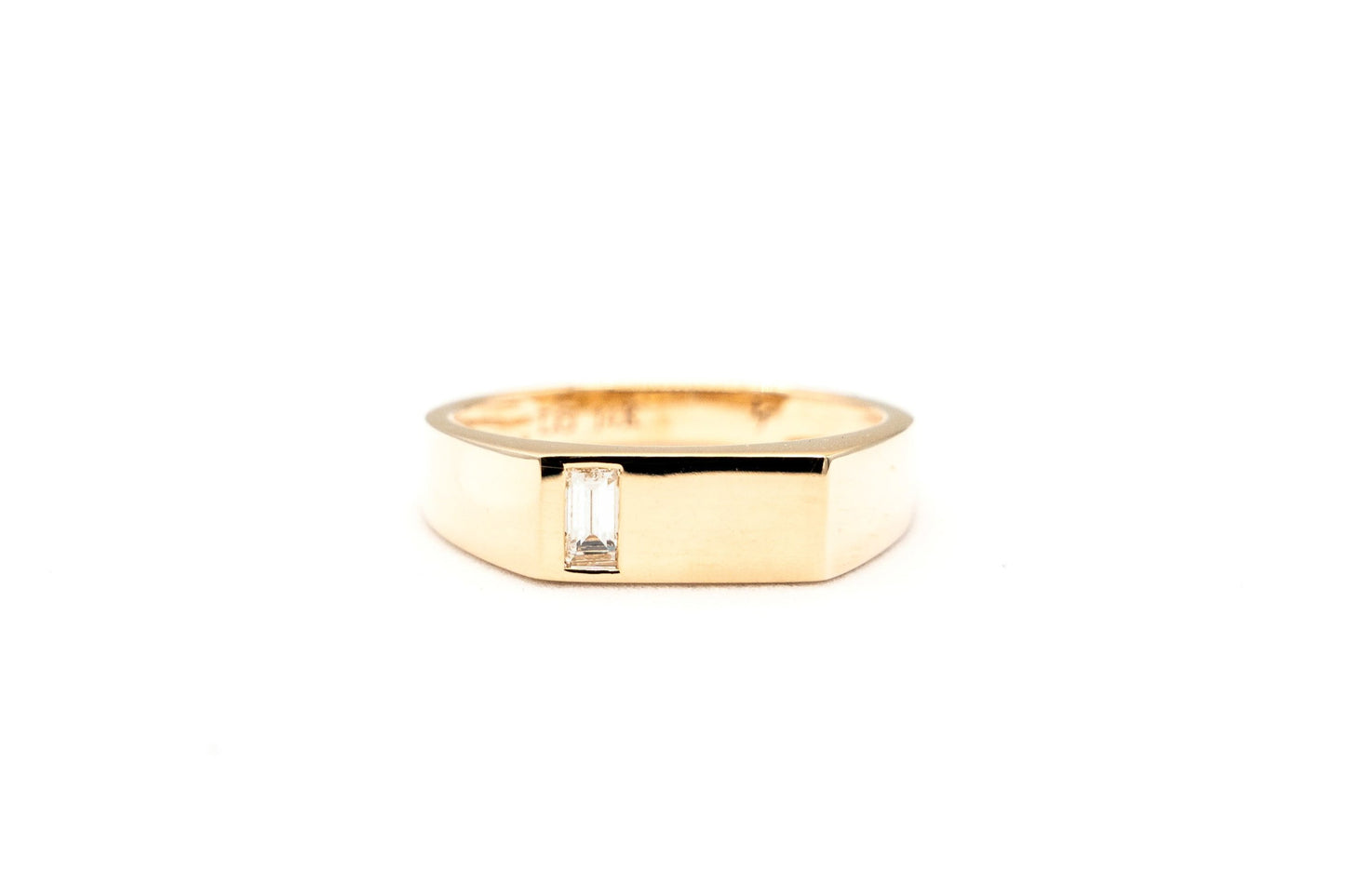 14k yellow gold, baguette diamond, bold ring, front view