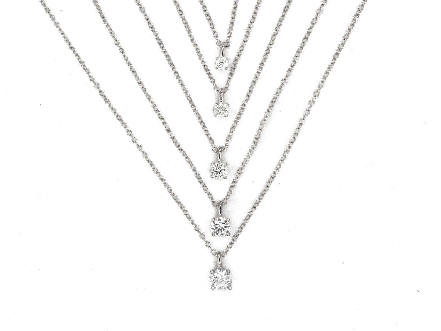 4-Claw Diamond Solitaire Pendant