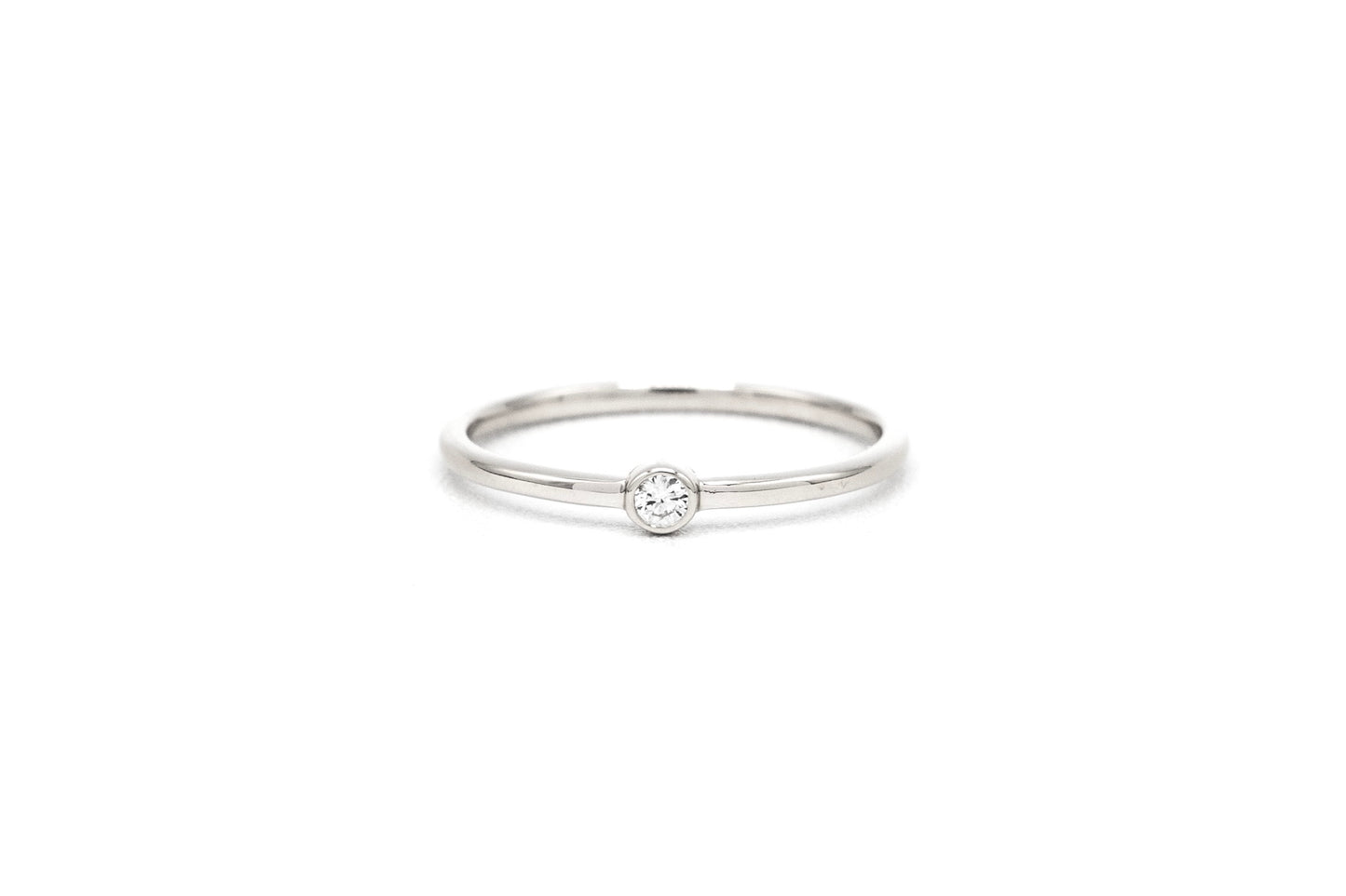 14k white gold, bezel, lab diamond, solitaire, stacking ring, front view