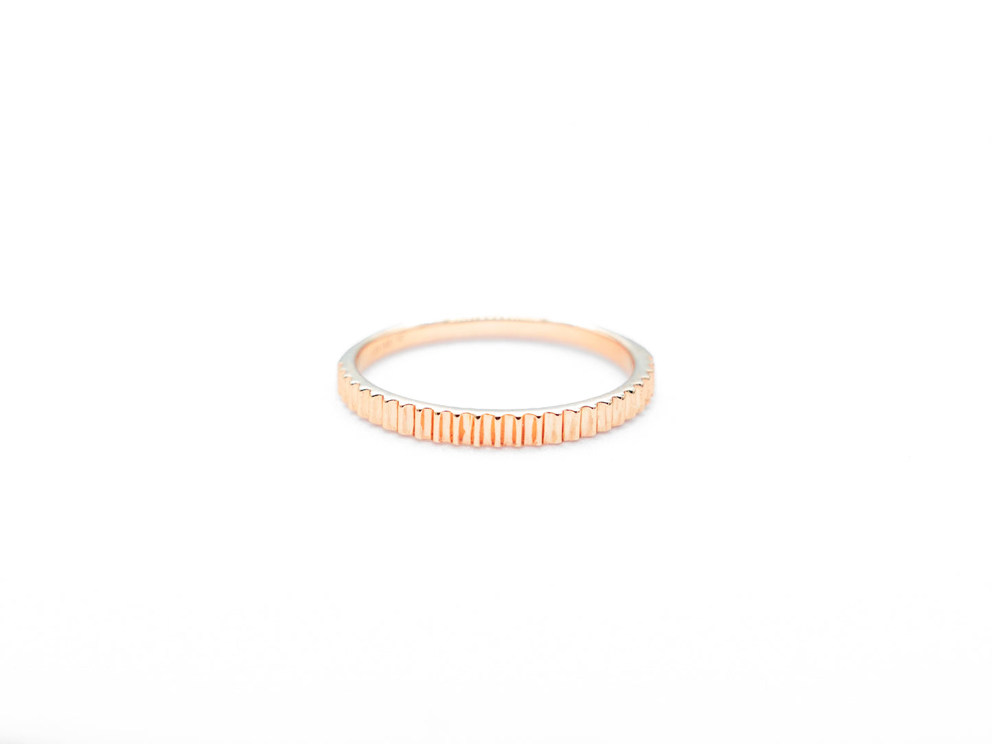 Corrugated Cigar Gold Band