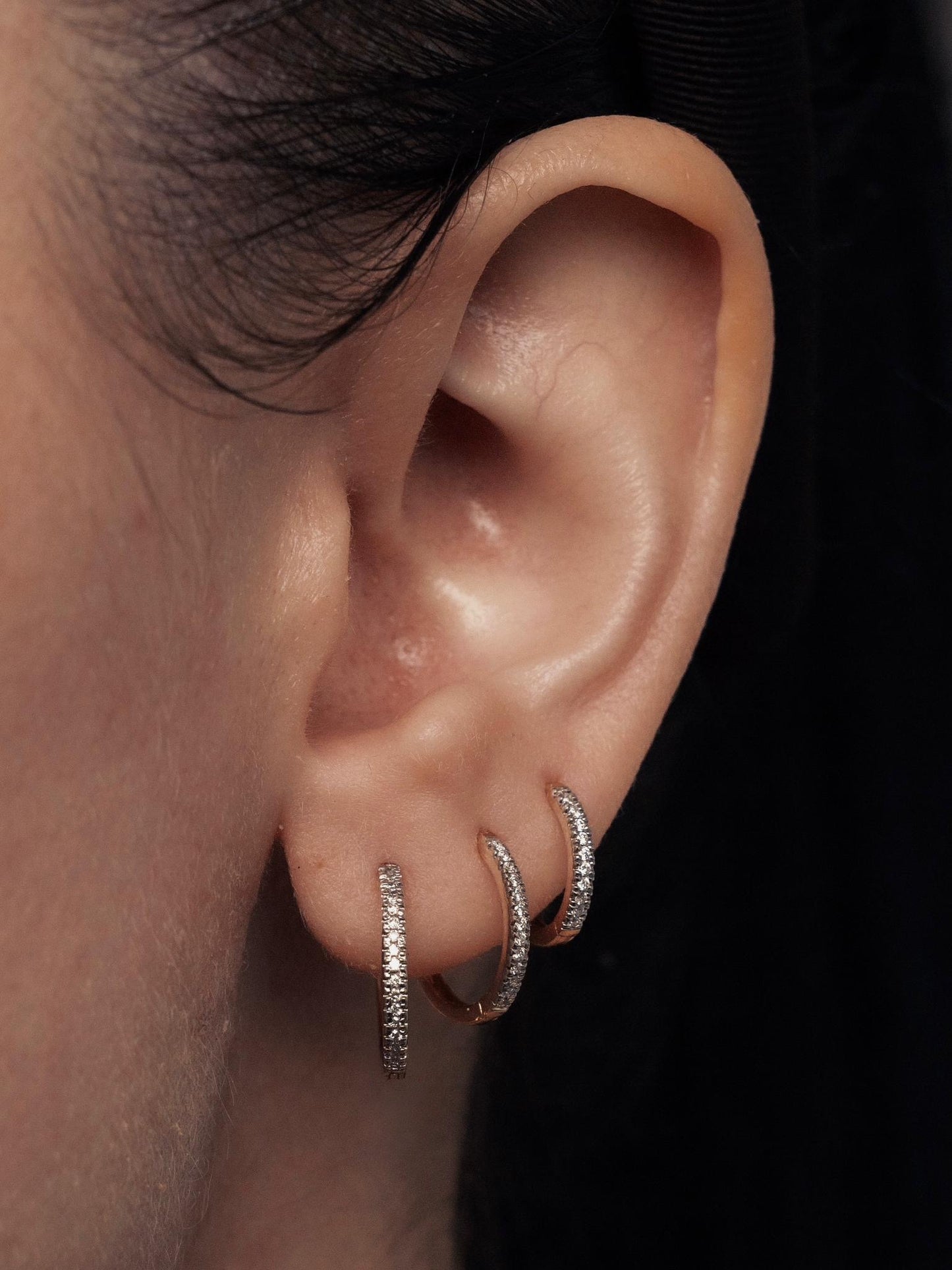 Medium Pavé Diamond Hoop Earrings