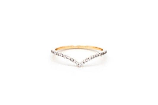 14k yellow gold, pave, lab diamond, stacking ring, v shaped, front view