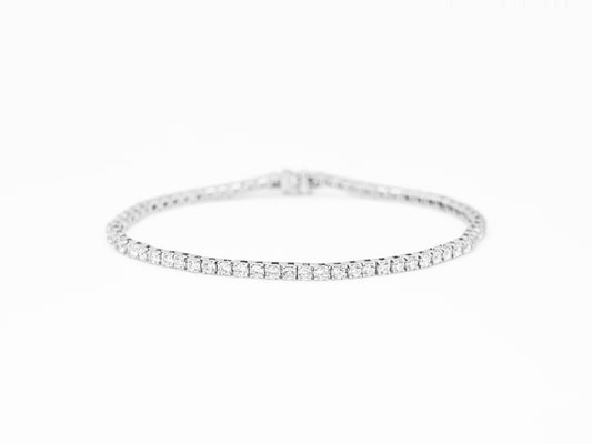 3 carat white gold diamond tennis bracelet front view